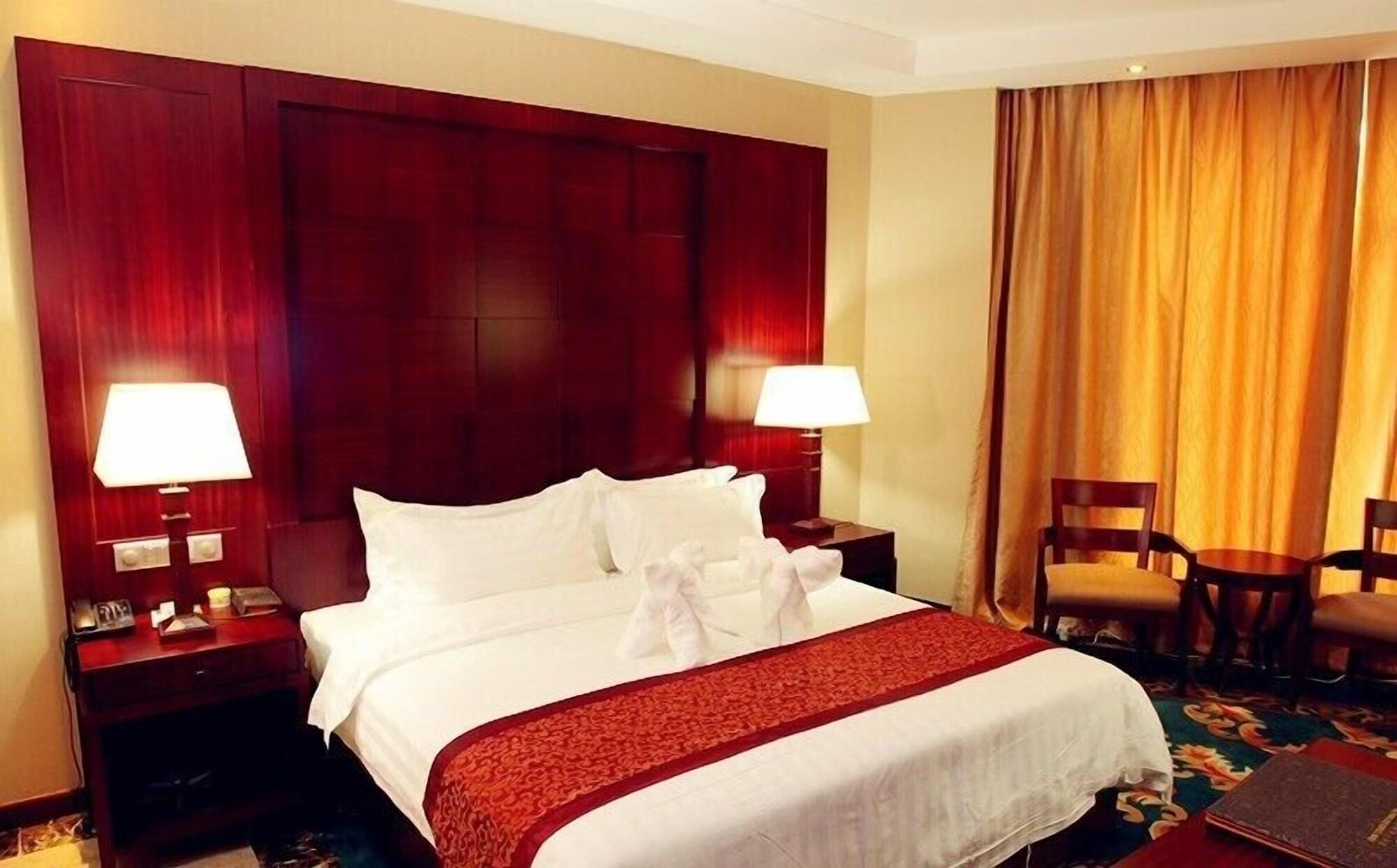 סניה Hawaii Hotel מראה חיצוני תמונה
