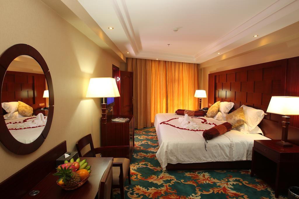 סניה Hawaii Hotel מראה חיצוני תמונה